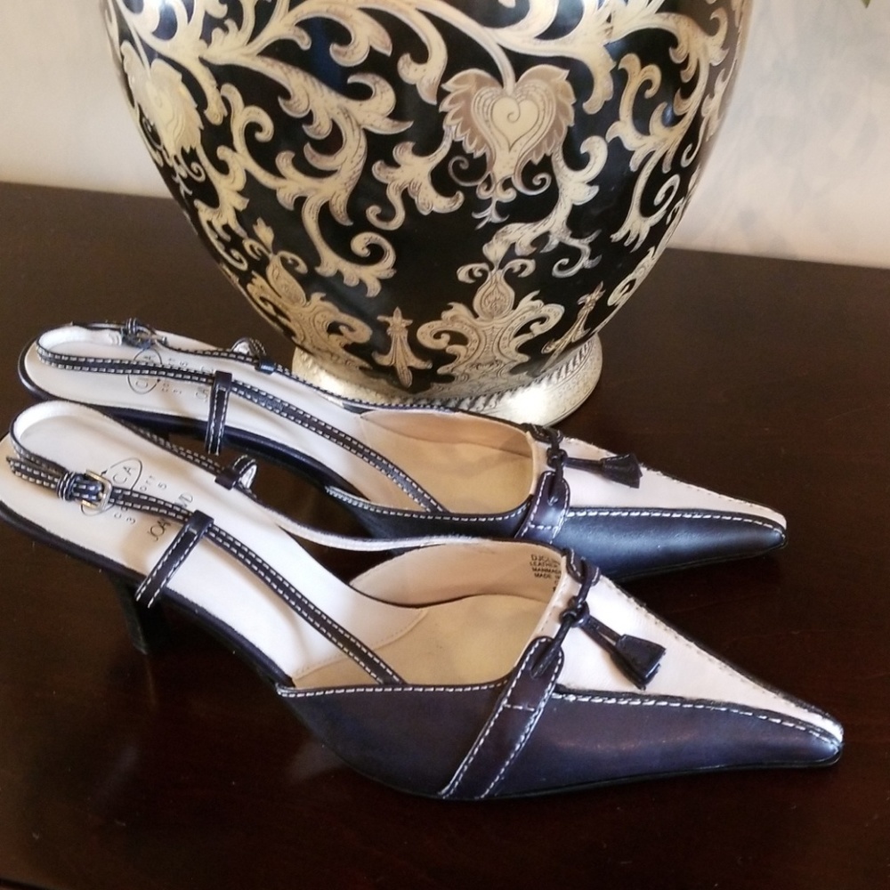 Joan and David heels size 8 .5